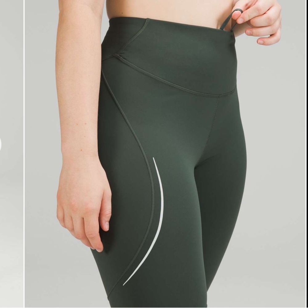 LULULEMON Women’s Base Pace High-Rise Reflective Crop 23” Leggings - Picture 2 of 12